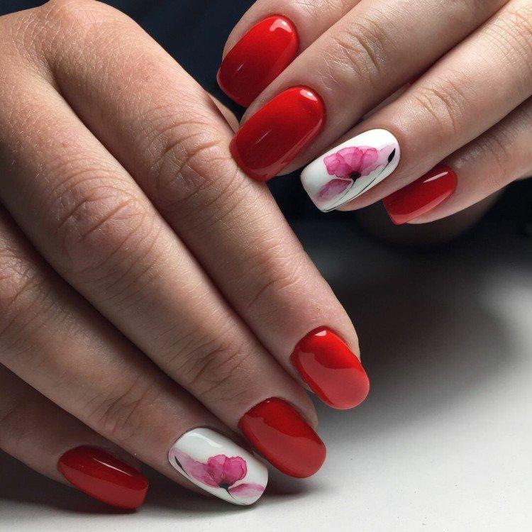 Красный маникюр – фото и красивые идеи