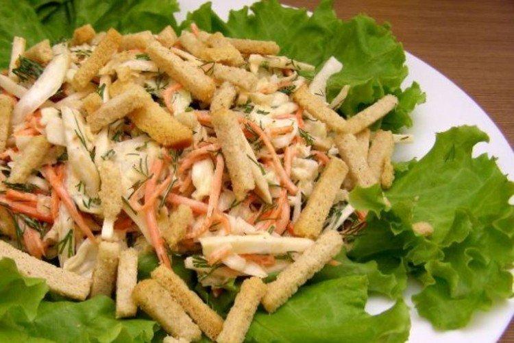 Салат из редьки с сухариками