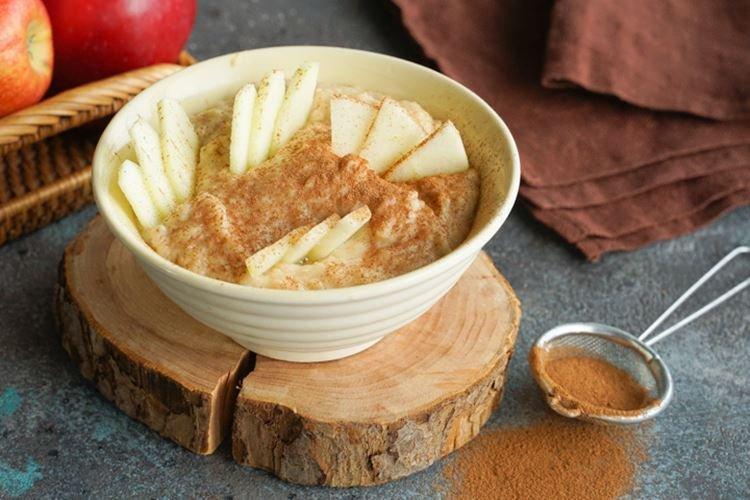 Яблочная овсянка