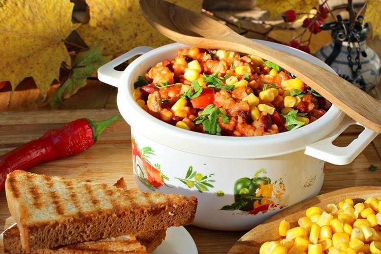 Чили с фаршем индейки