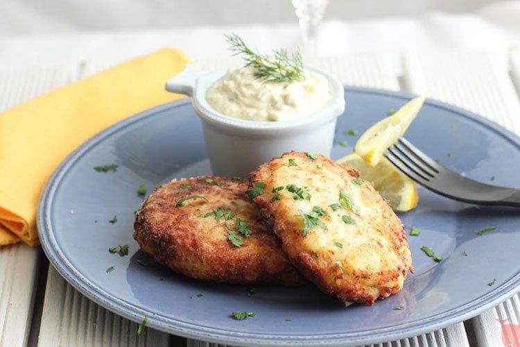 Котлеты из минтая и кальмара