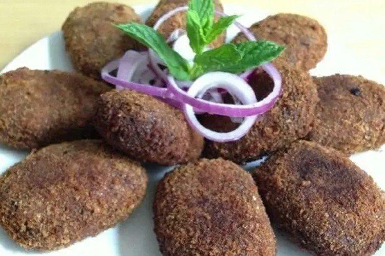 Котлеты из говяжьей печени по-варшавски