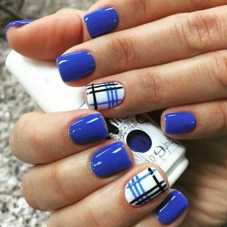Синий маникюр - фото и идеи
