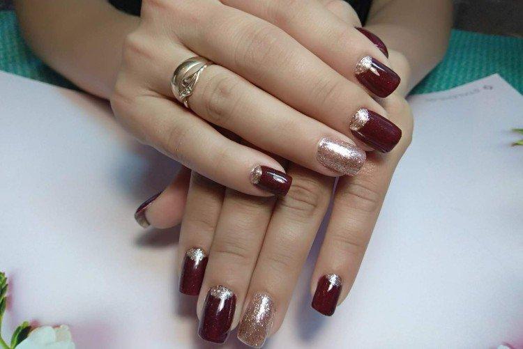 Бордовый френч и лунный маникюр