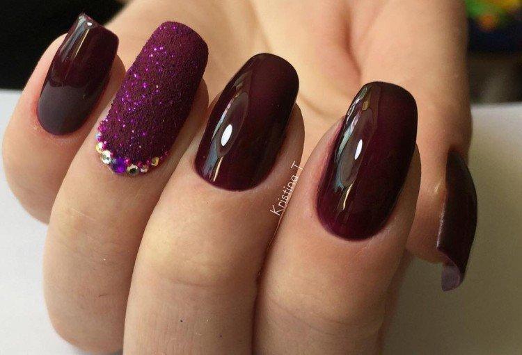 Бордовый маникюр - фото и идеи