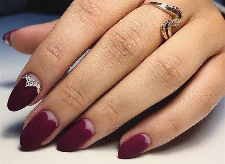 Бордовый маникюр - фото и идеи