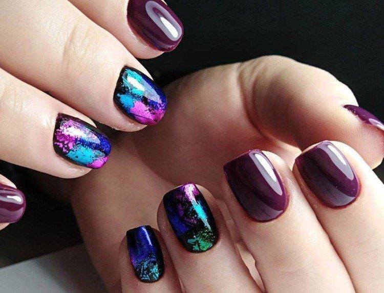 Маникюр на квадратные ногти с фольгой