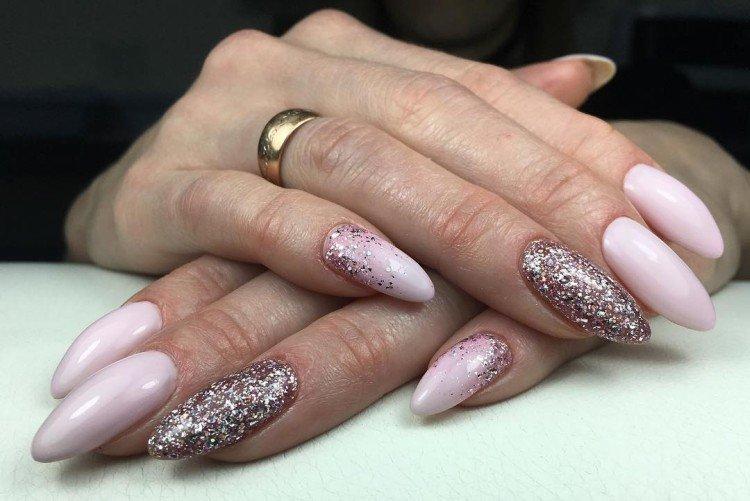 Маникюр с блестками - фото и идеи
