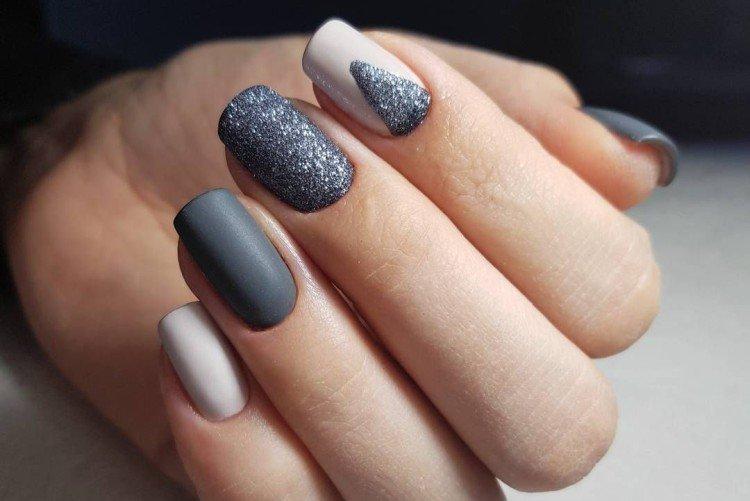 Темно-серый маникюр