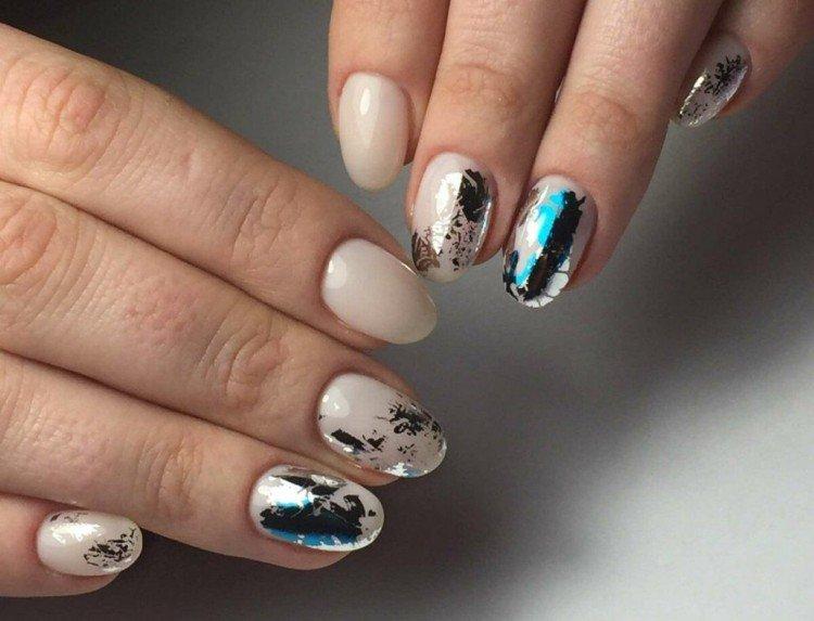 Маникюр с фольгой - фото и идеи