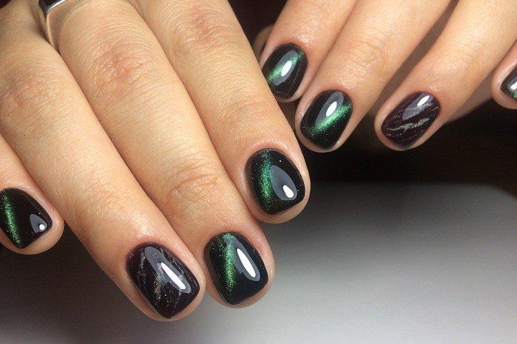 Маникюр гель-лаком «кошачий глаз»