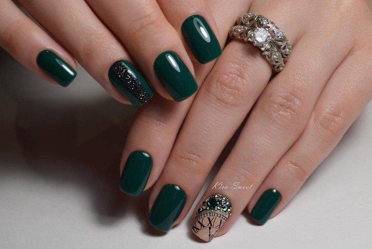 Темный дизайн ногтей