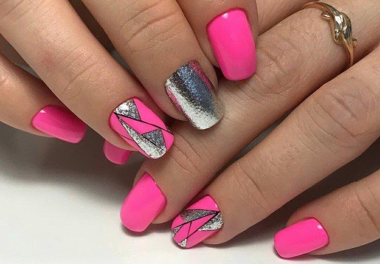 Яркий весенний маникюр