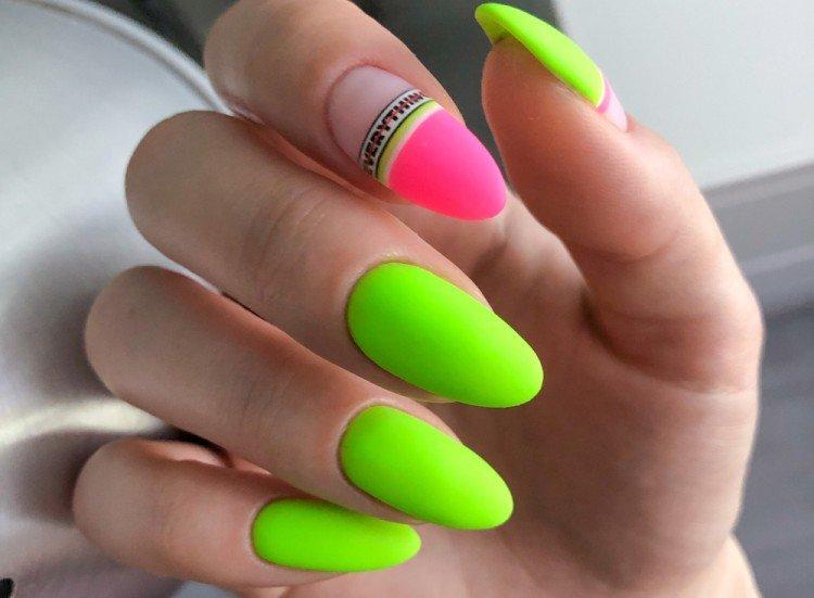 Неоновый весенний маникюр