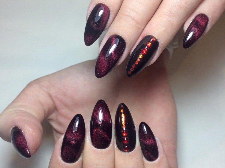 Маникюр «кошачий глаз»