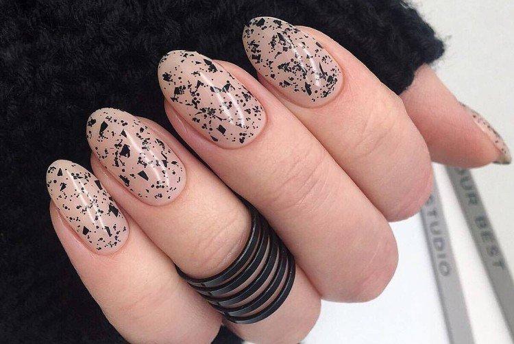 Перепелиный маникюр