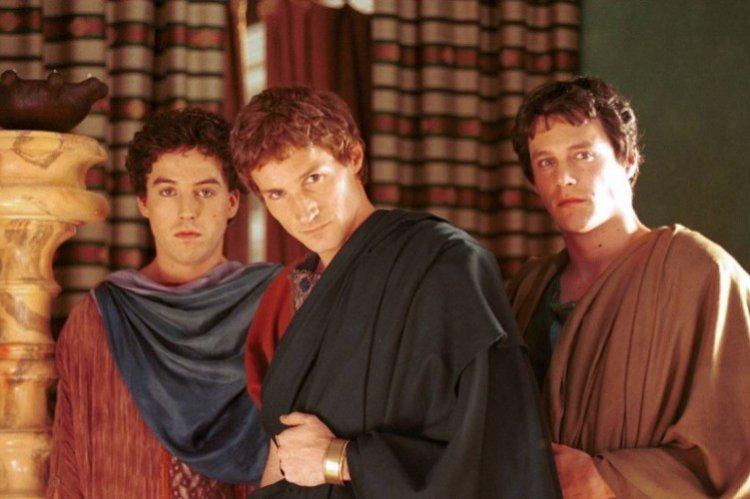 Август, первый император (2003)