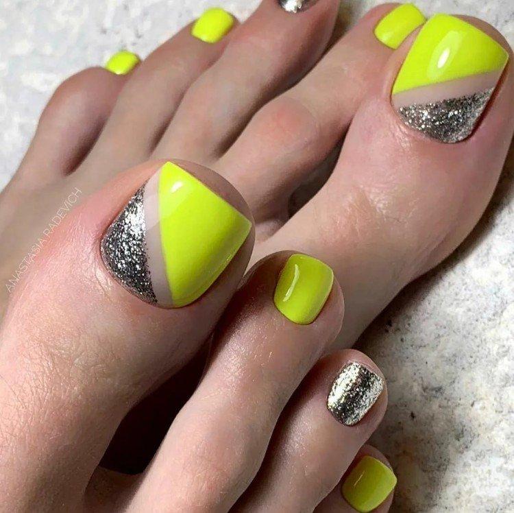 Педикюр 2021 - фото и идеи