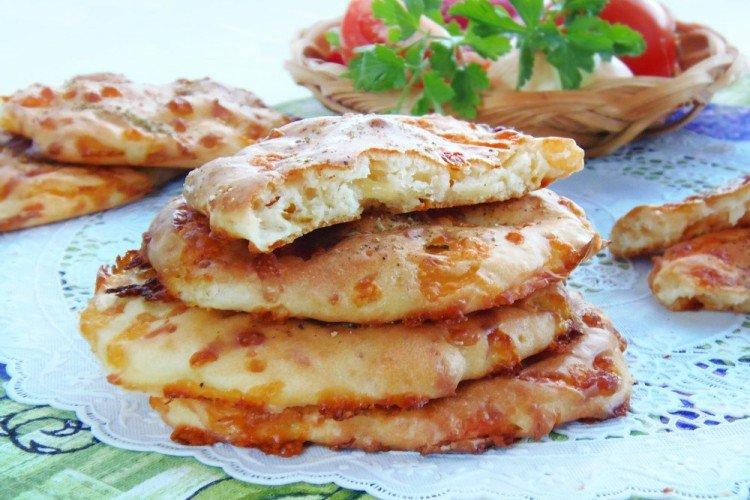 Ленивые хачапури на минеральной воде