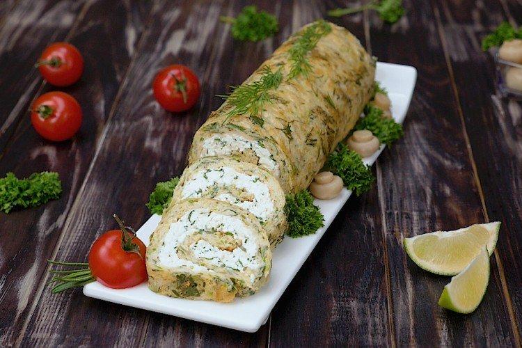 Рулет из кабачкового теста