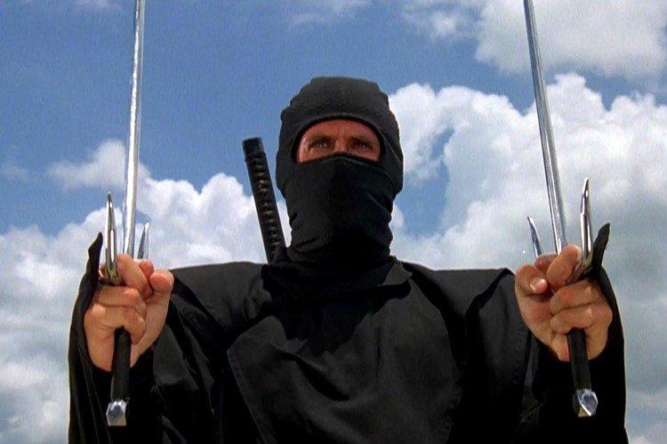 Американский ниндзя (1985)