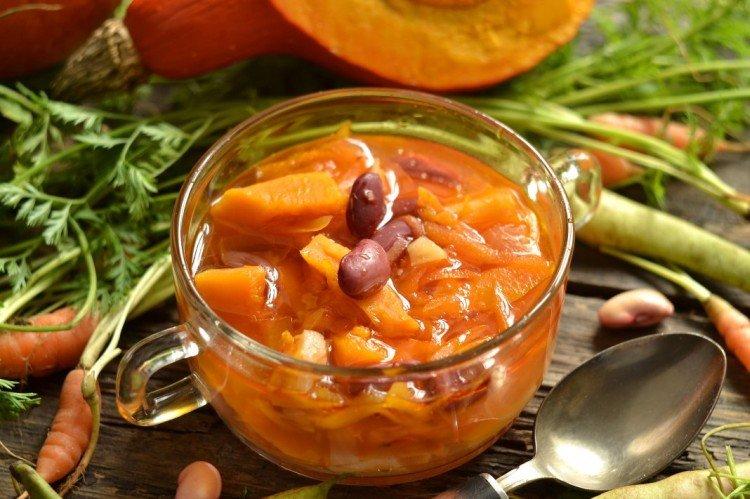 Фасолевый суп с тыквой