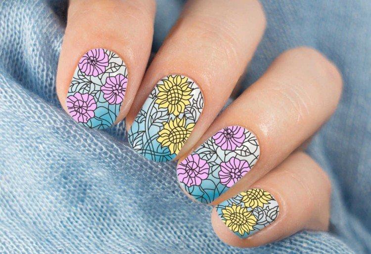 Яркий стемпинг