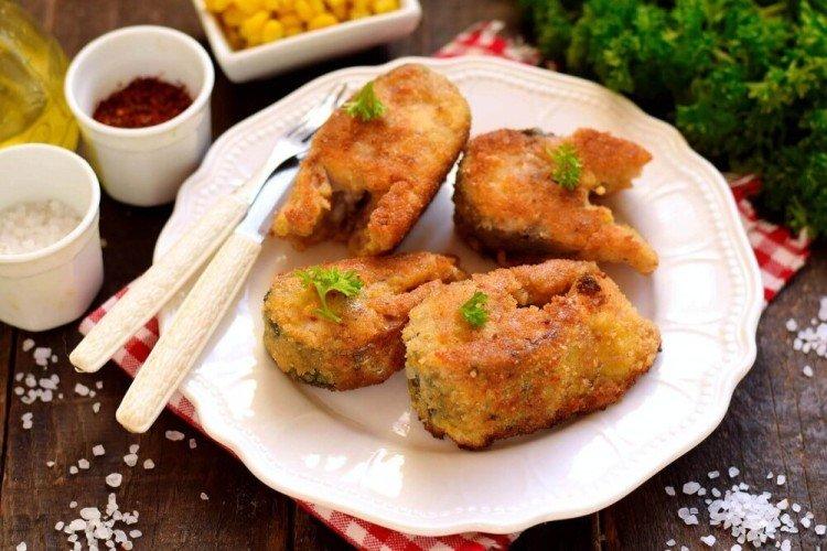 Скумбрия с хрустящей корочкой в духовке