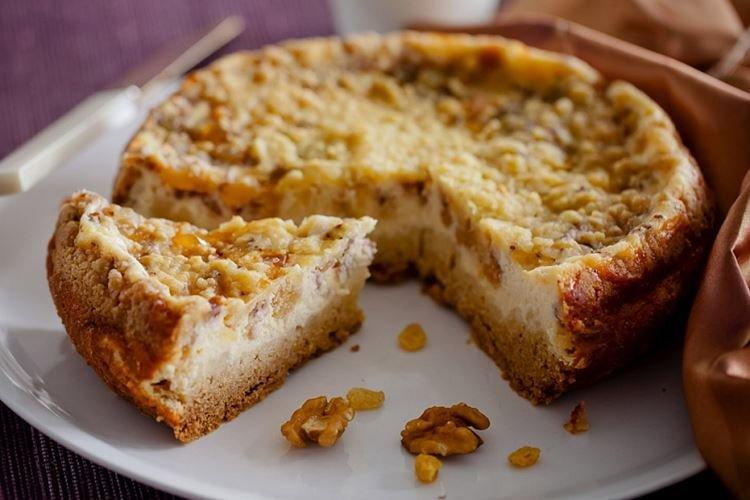 Королевская ватрушка с орехами