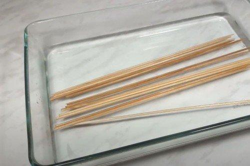 Шашлык из свинины на шпажках – классический рецепт