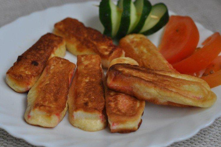 Крабовые палочки в сырном кляре