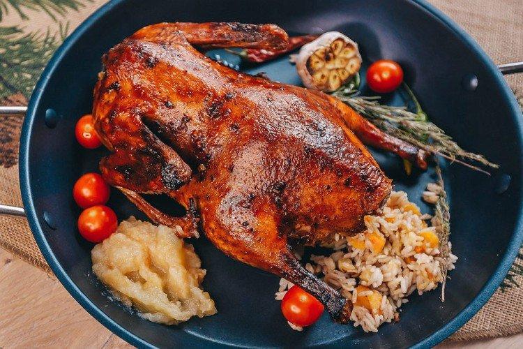 Утка с рисом в духовке