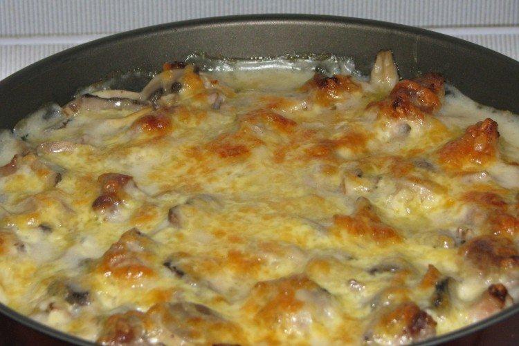 Свинина с картошкой в сметане