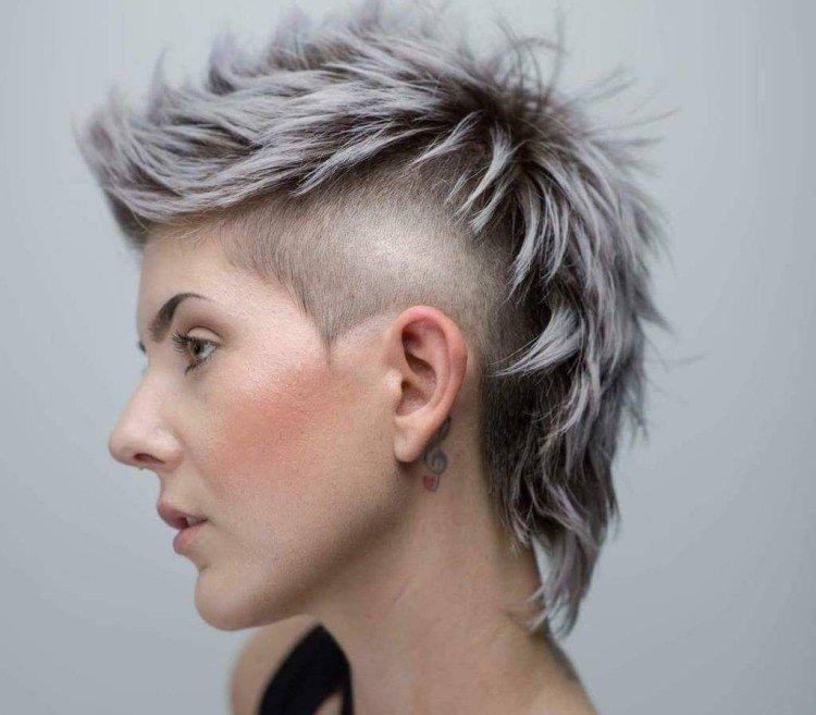 Маллет с выбритыми висками