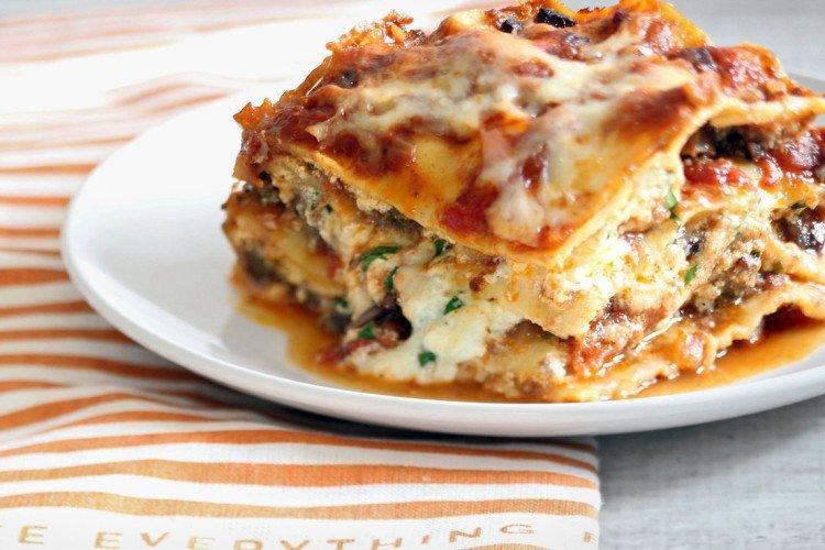 Лазанья из лаваша с фаршем