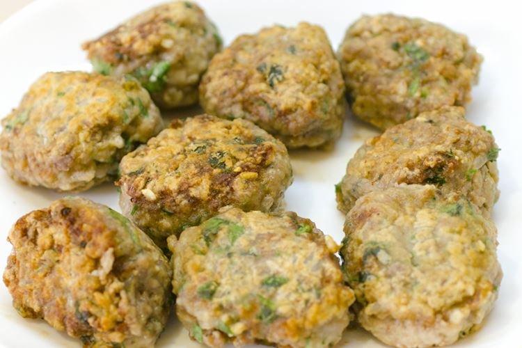 Ежики из фарша с рисом и капустой