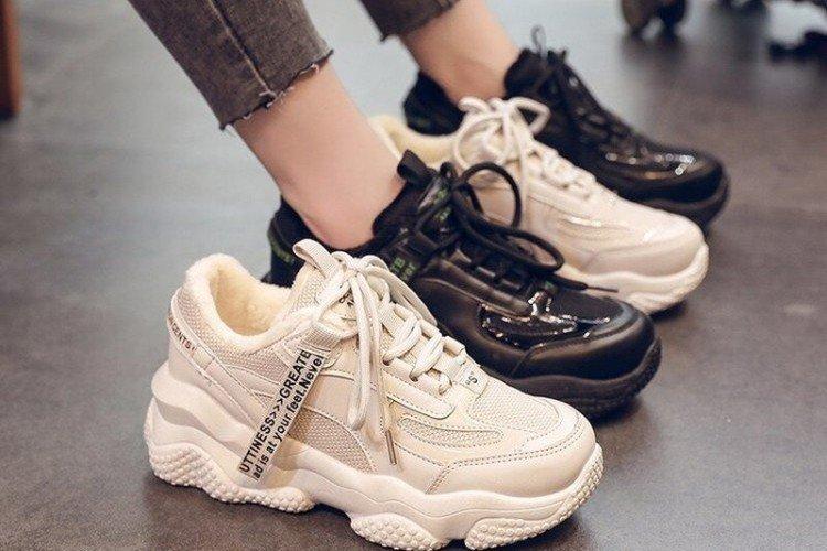 Модные женские кроссовки, весна-лето 2021: новинки и тренды (50 фото)