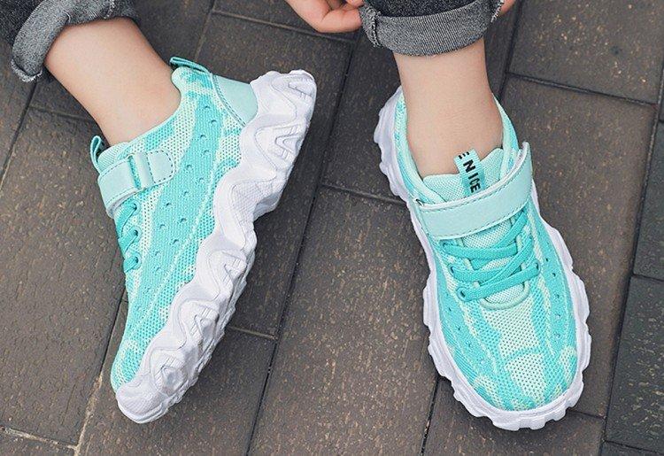 Женские кроссовки, весна-лето 2021 - фото и идеи