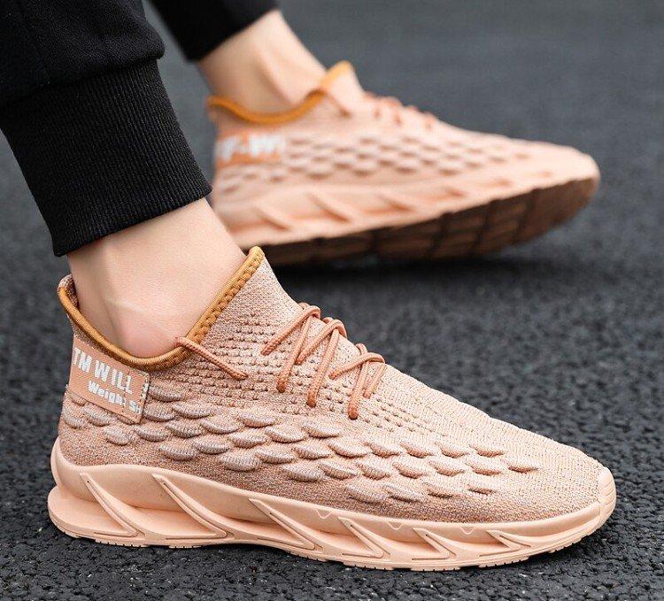 Женские кроссовки, весна-лето 2021 - фото и идеи