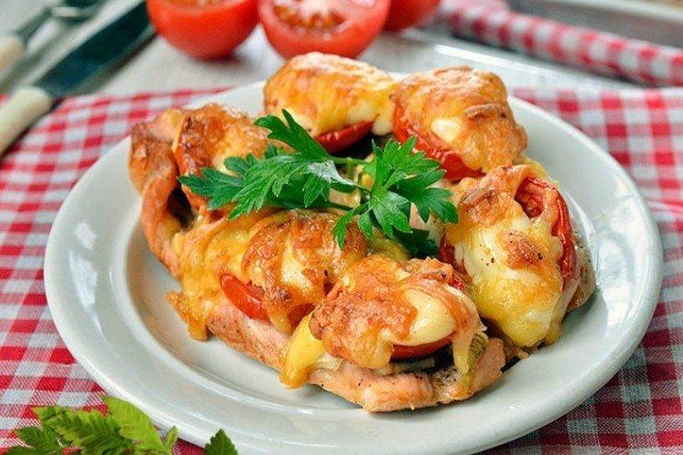 Индейка с помидорами