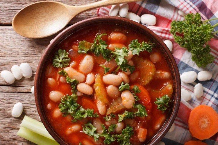 Суп из говядины с фасолью