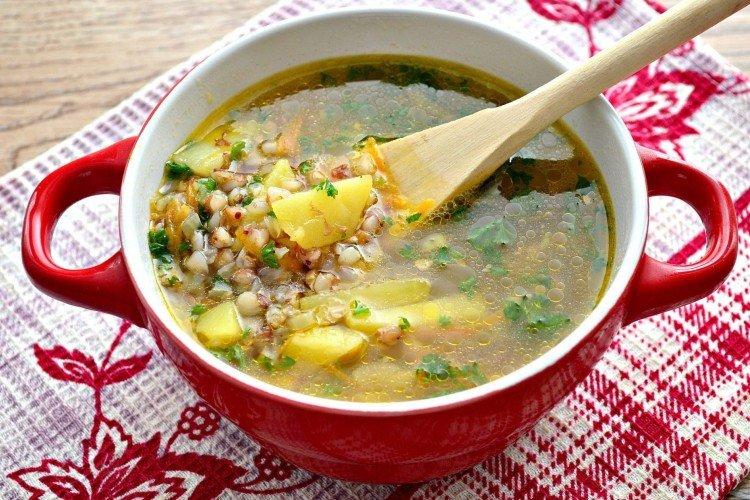Гречневый суп со свининой