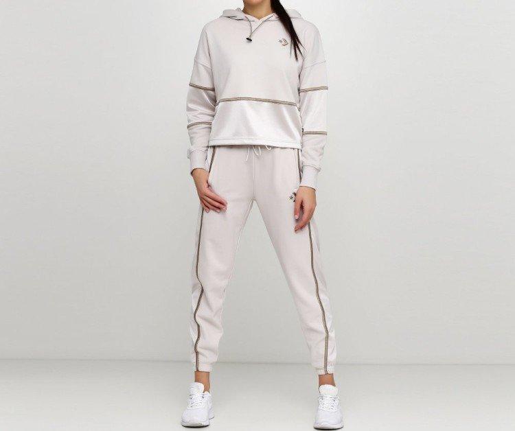 Модные женские спортивные костюмы 2021 - фото