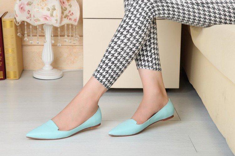 Туфли без каблука