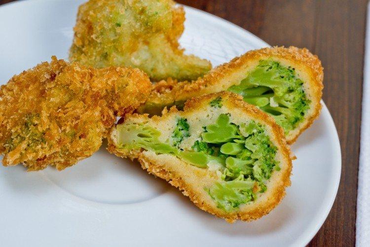 Брокколи в панировке
