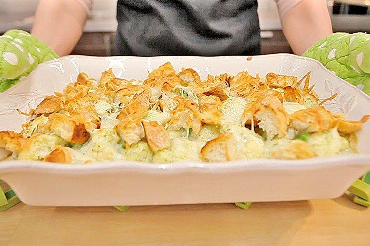 Цветная капуста с яйцами и молоком