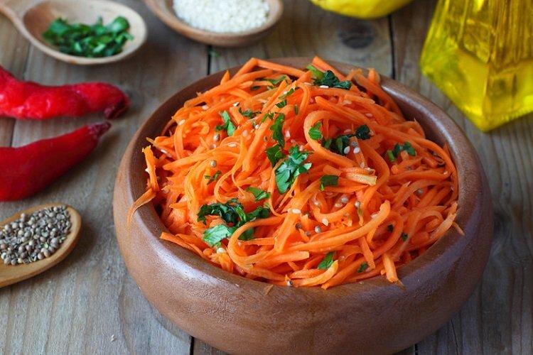 Классическая морковь по-корейски