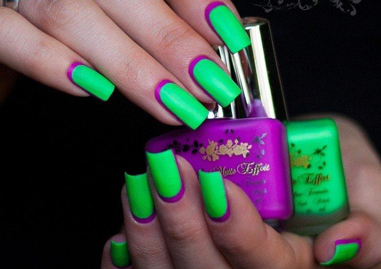 Летний маникюр с обводкой 2021