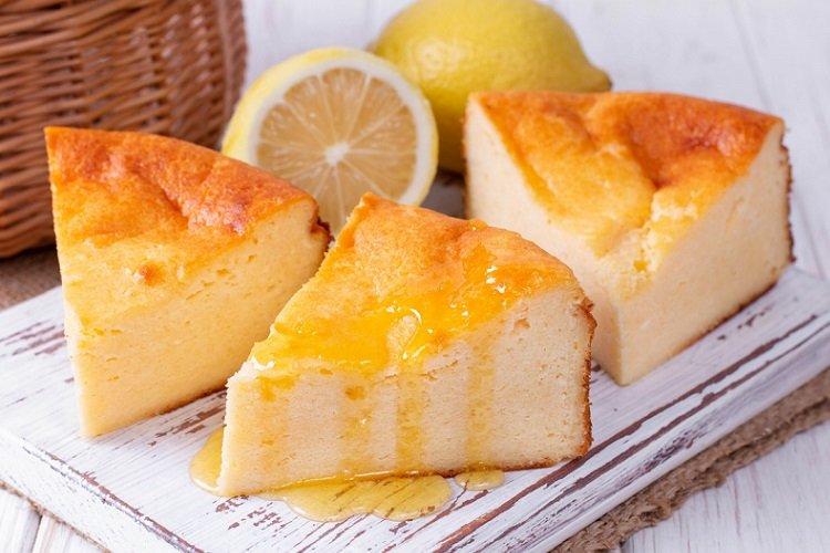 Творожно-лимонная запеканка с манкой