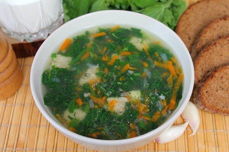 Щавелевый суп с клецками